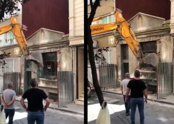 Şişli’deki tarihi bina, iş makineleriyle yıkıldı