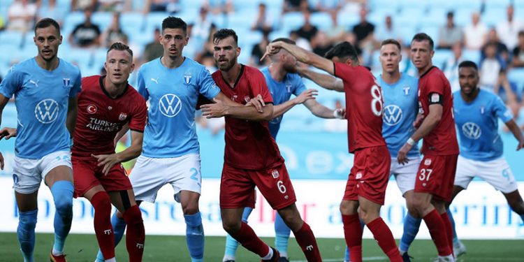 Sivasspor turu çok zora soktu