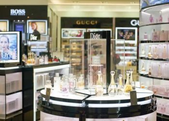 Sovyetler dönemini hatırlattı: Rusya, yabancı diplomatlara Batı ürünlerinin satılacağı 'duty free' mağazaları açacak