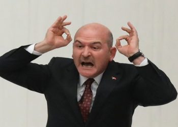 Soylu: Batı 'mış' gibi politika &uuml;retiyor