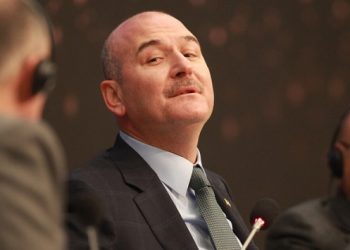 Soylu: K&uuml;rt valimiz, Alevi kaymakamımız var!