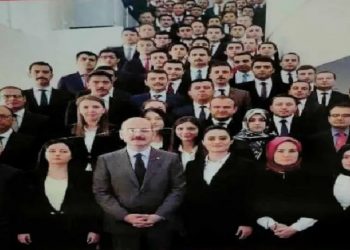 Süleyman Soylu’nun Yediiklim’in tanıtım afişindeki fotoğrafı gündem oldu