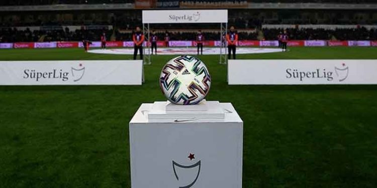 Süper Lig'de 64 sezonda 6 şampiyon