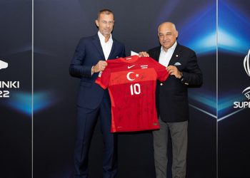 TFF Başkanı Büyükekşi, UEFA Başkanı Ceferin ile bir araya geldi