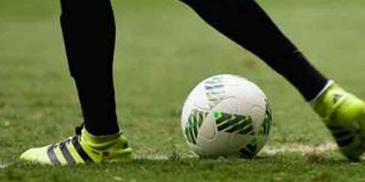 TFF'den Süper Lig A takımı kurallarında değişiklik: 35 kişilik kadro, 14 yabancı