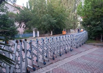 Tozkoparan’da binlerce polisle ‘kentsel dönüşüm’ ablukası