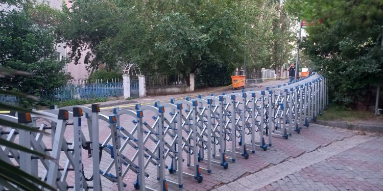 Tozkoparan’da binlerce polisle ‘kentsel dönüşüm’ ablukası