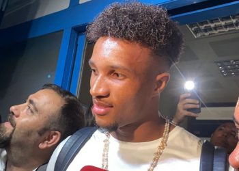 Trabzonspor'un yeni transferi Gbamin Trabzon'a geldi