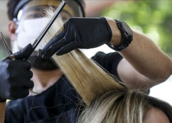 Tüm berber, kuaför ve güzellik salonları haftada bir dükkan kapatacak