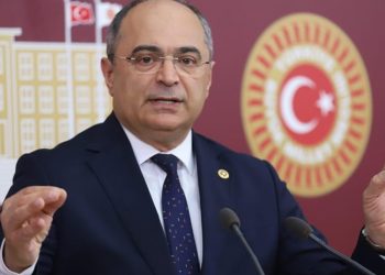Turan Aydoğan: Sanatçısından gazetecisine, herkese sosyal medya üzerinden tehditler savruluyor