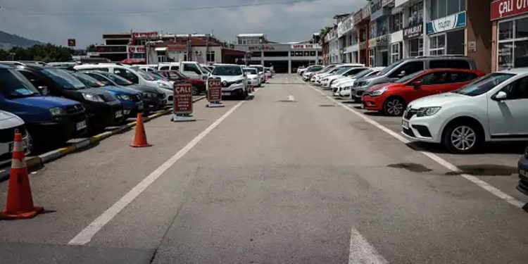 Türkiye 20 yaş üstünde ilk sırada: Avrupa ve Türkiye’de kullanımdaki otomobiller kaç yaşında?