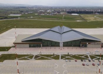 Türkiye’de bulunan 60 havalimanından bazıları yıl boyunca boş duruyor