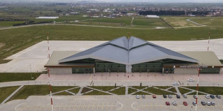 Türkiye’de bulunan 60 havalimanından bazıları yıl boyunca boş duruyor