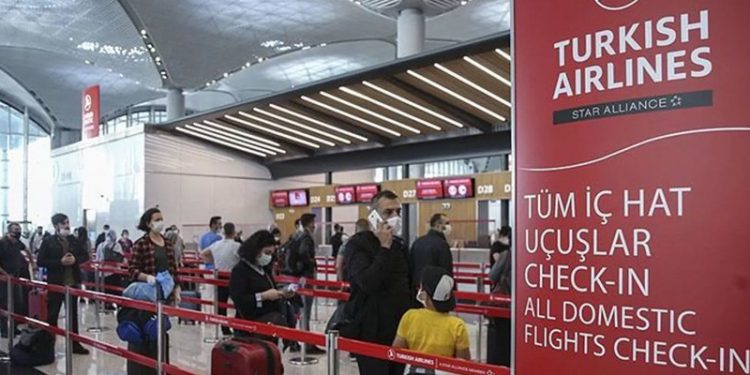 Uçak biletlerine zam: İç hat ücretlerinde tek yön için tavan fiyatı bin 150 lira oldu