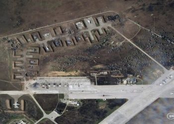 Uydu görüntüleri yayımlandı: Kırım'daki Rus üssünde ağır hasar var