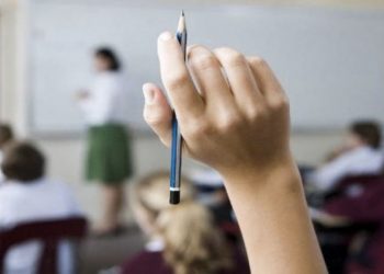 Veliler kara kara düşünüyor: İşte ilkokula başlamanın maliyeti