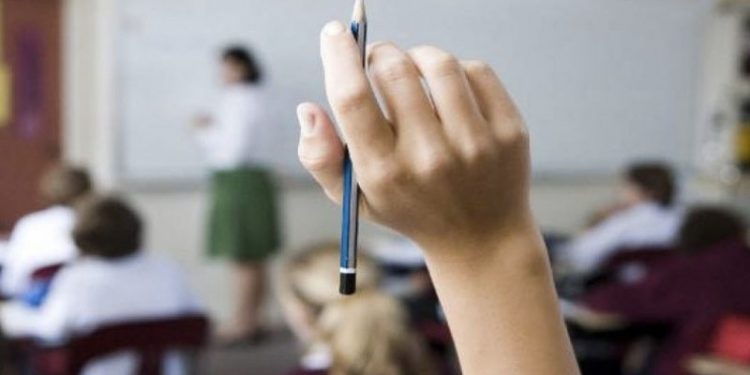 Veliler kara kara düşünüyor: İşte ilkokula başlamanın maliyeti