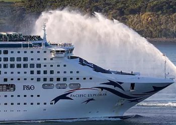 Yeni Zelanda, günde 10 dolar harcayan, erişte yiyen fakir turist istemiyor