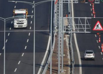 Yıllık 16 milyon araç garantili Çanakkale Köprüsü'nden 5 ayda 2 milyon araç geçti!