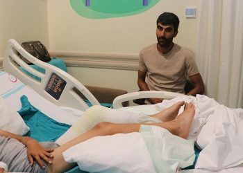 Youtube’ta gördüğünü yapmaya çalışan 6 yaşındaki çocuk alevler içinde kaldı