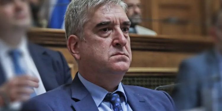 Yunan İstihbarat Teşkilatı Başkanı Panagiotis Kontoleon istifa etti