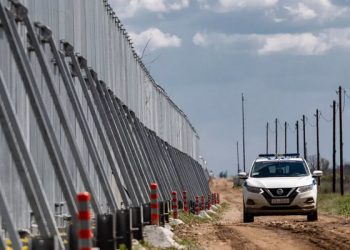 Yunanistan'dan 'yasadışı göç' önlemi: Türkiye sınırının tamamına çelik bariyer