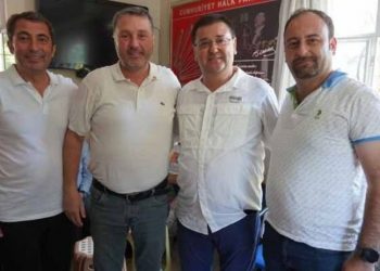 Zamlara tepki göstererek AKP’den istifa eden Veli Ulaş CHP’ye geçti