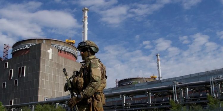 Zelenskiy: Zaporojye nükleer santralinde ateş açan Rus askerleri hedef olacak