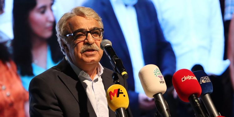 ‘Kılıçdaroğlu’nun Roboski ziyareti değerli fakat somut adımlar atılmalı’