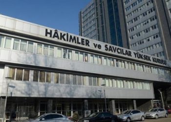 &lsquo;Uyuşturucu baronu&rsquo; savcı, meslekten &ccedil;ıkarıldı