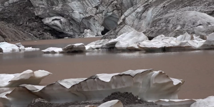 Küresel Isınma Cilo Buzullarını Yok Ediyor