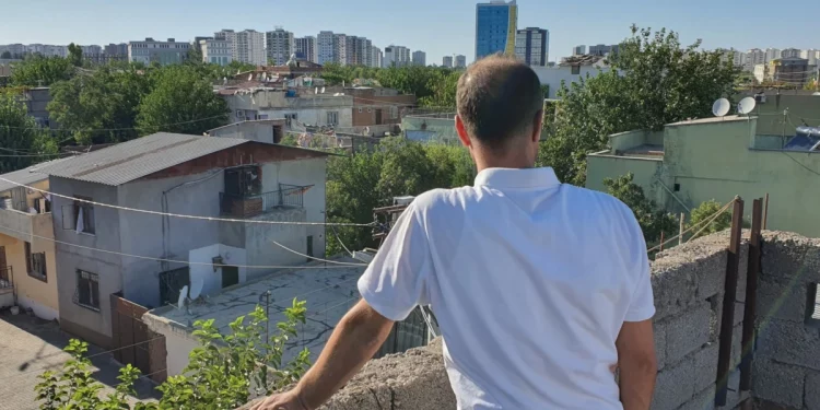 Diyarbakır’da 50 Yıllık Mahalle Satışa Çıkarıldı