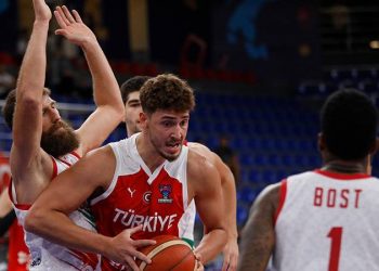 FIBA, Türkiye-Gürcistan maçında "ciddi hata" yapıldığını kabul etti