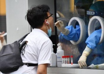 21 milyon nüfuslu Çin'in Chengdu şehrindeki karantina kararı süresiz olarak uzatıldı