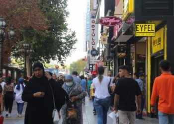 Kriz derinleşiyor: Ekonomi hükümet değişikliğiyle düzelir