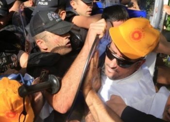 Eğitim Sen’den polislere suç duyurusu