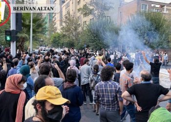 Gazeteci Porgham: İran’da önemli bir eşik aşıldı