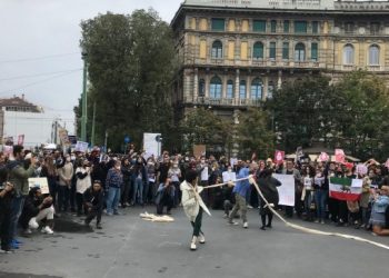 İtalya’da Jîna Mahsa Amini eylemi