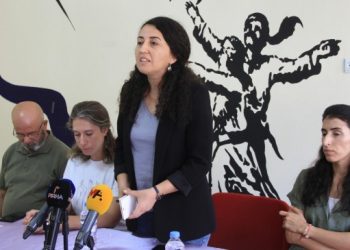 Günay: Toplum iki ittifaka da mahkum değil