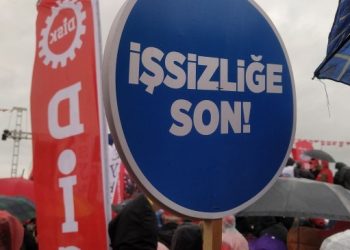 DİSK-AR: İşsiz sayısı 8,5 milyona yükseldi