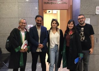 Gazeteci Biçici’nin şikayetçi olduğu polisin savunması için yakalama kararı