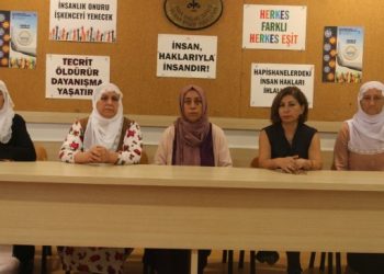 Tutuklu yakınları polis şiddetini yargıya taşıyacak