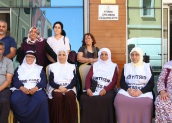 ‘Açlık grevindeki tutukluların talepleri karşılansın’