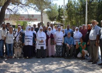 Adalet Nöbeti: Tecrit kalkmadan demokrasi sağlanamaz