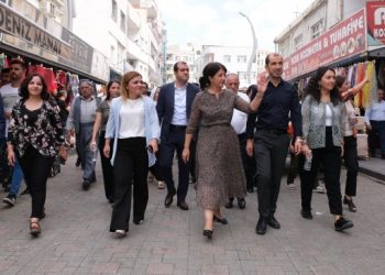 Botan’da esnaf ziyareti: Artık AKP’yi göndermenin zamanı