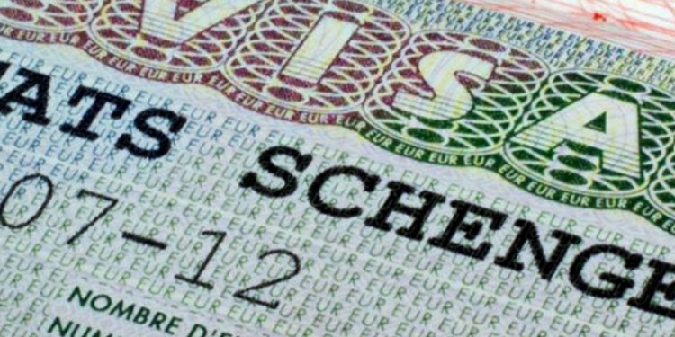 AB Komisyonu Sözcüsü’nden Schengen retleri açıklaması: Türkiye’nin oranı küresel ortalamanın biraz üzerinde