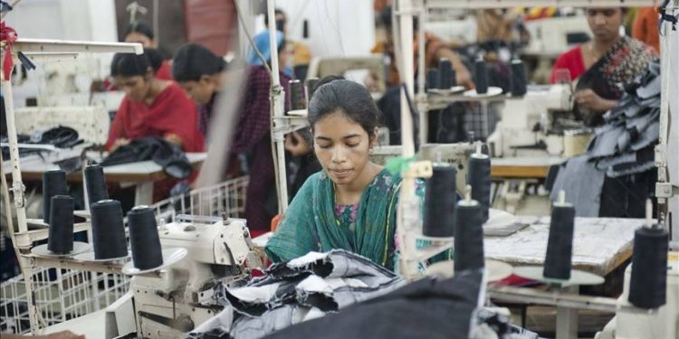 AB, zorla çalıştırılanların ürettiği ürünlerin alımını yasaklıyor