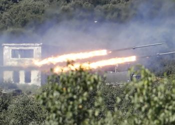 ABD istihbaratı: Yaptırımlar nedeniyle zor durumda kalan Rusya, Kuzey Kore'den silah alıyor