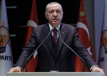 AKP 120 maddelik anayasa taslağı hazırlığında: Seçim beyannamesinde yer alacak