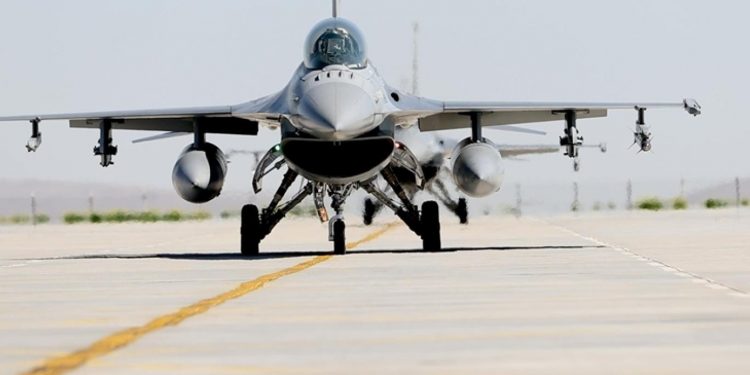 AKP heyeti F-16 savaş uçağı için ABD’ye gidiyor